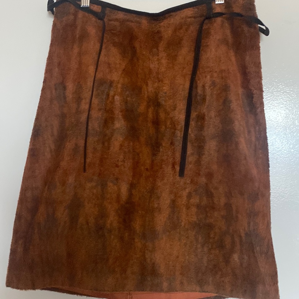 Laundry by ShelliSegal. Very sexy skirt .